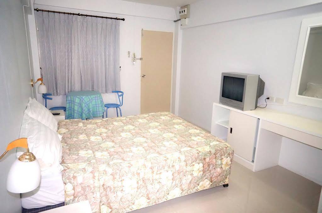 Aparthotel Baan Kaew Mansion Bangkok Zewnętrze zdjęcie